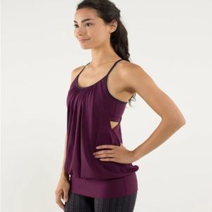 Lululemon Athletica No Limits Built In Bra Tank Top Open Sides Size 4 Maroon